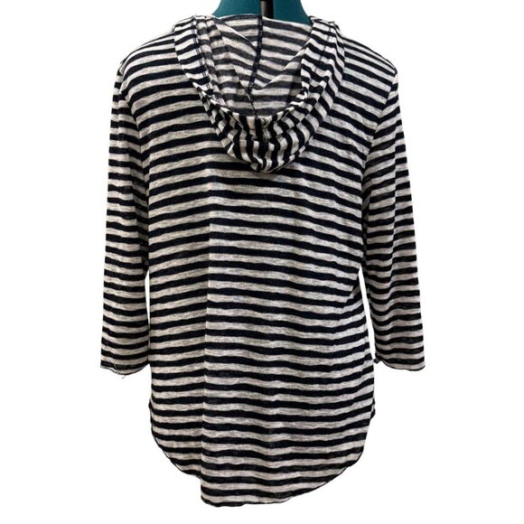 Maurices Hoodie - Picture 3 of 6